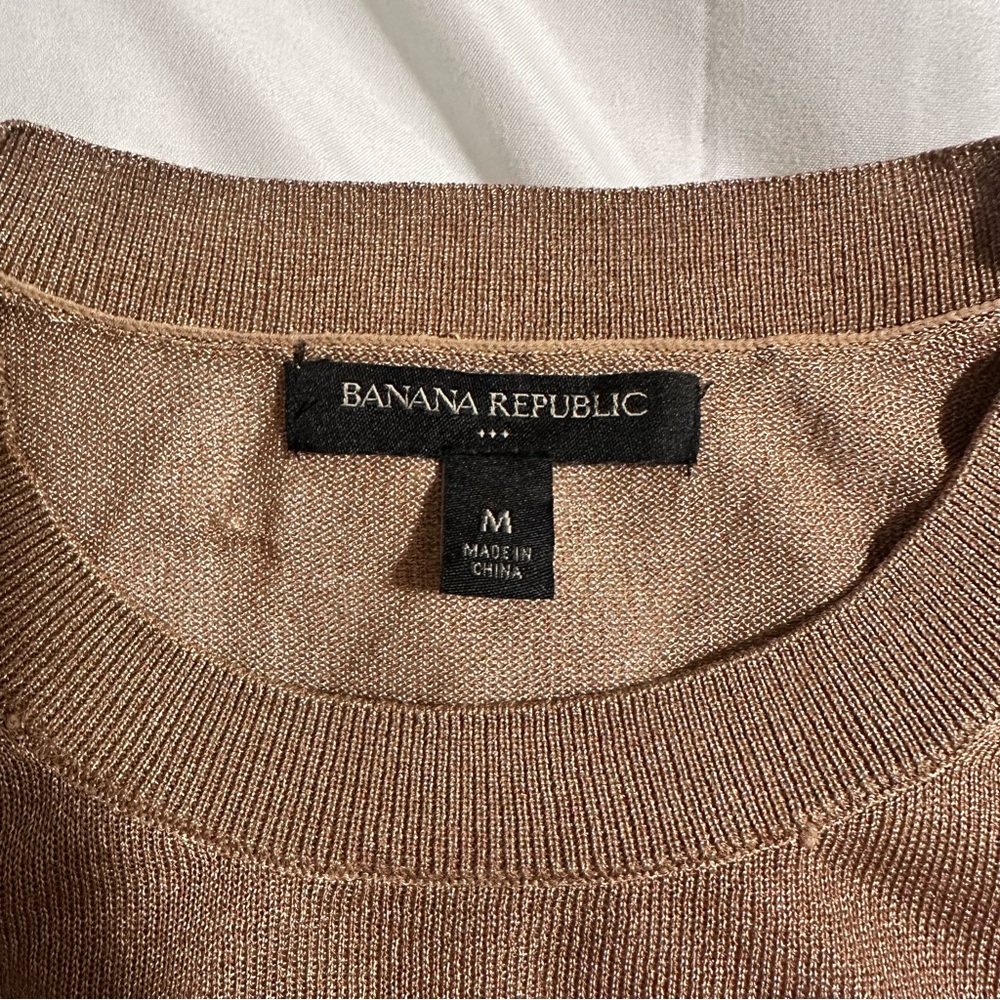 Banana Republic Shimmery Tan Knit Pullover - Picture 3 of 4